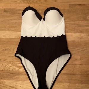 Top shop Black and white one piece